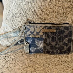 Coach Poppy Patchwork Denim/Silver Signature Wristlet 6x4